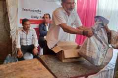 Food-kits-distribution-Delhi-2