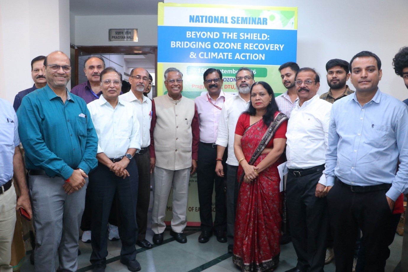 Chief Guest Dr. Praveen Kumar alongside GIRD leadership, DTU faculty and delegates